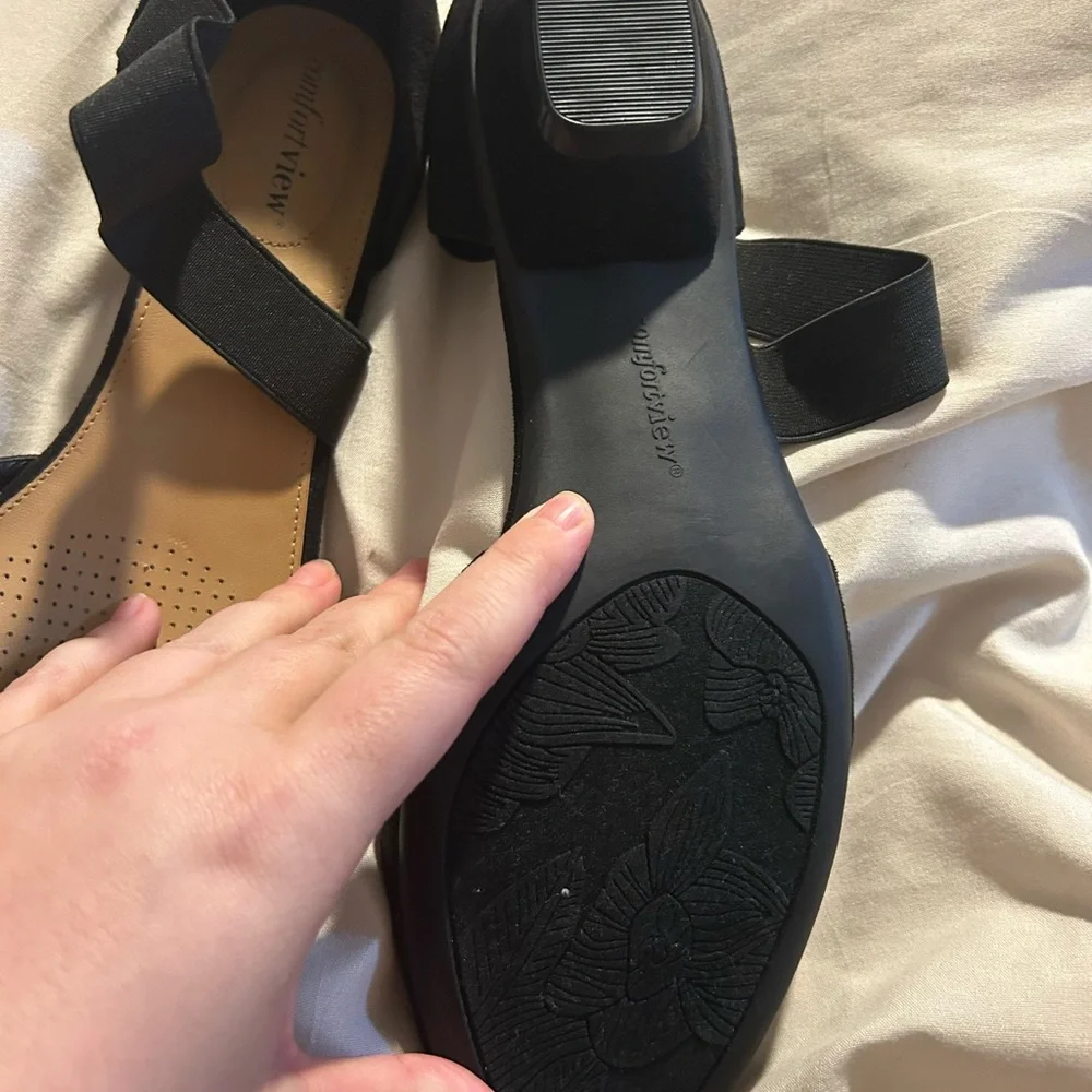 Comfortview Women's The Camilla Pumps Shoes Size 10 Black NWOT Low Heel - Picture 5 of 6